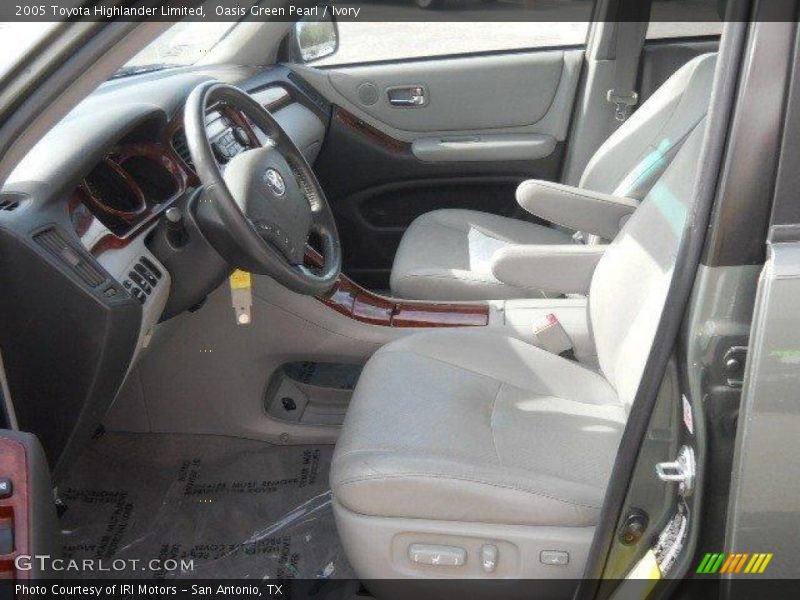 Oasis Green Pearl / Ivory 2005 Toyota Highlander Limited
