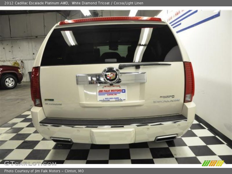 White Diamond Tricoat / Cocoa/Light Linen 2012 Cadillac Escalade Platinum AWD