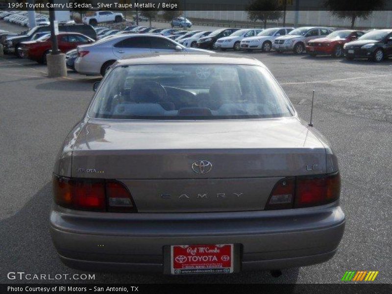 Silver Taupe Metallic / Beige 1996 Toyota Camry LE Sedan