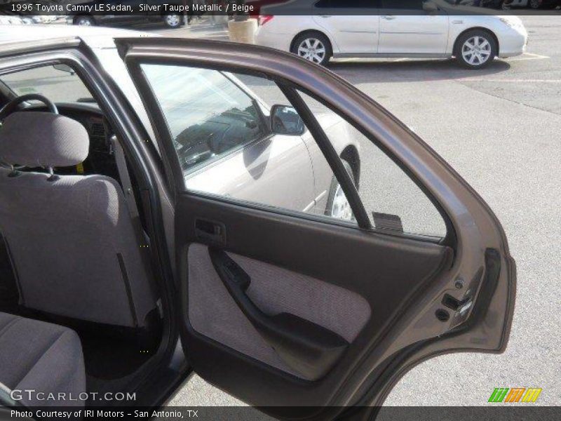 Silver Taupe Metallic / Beige 1996 Toyota Camry LE Sedan