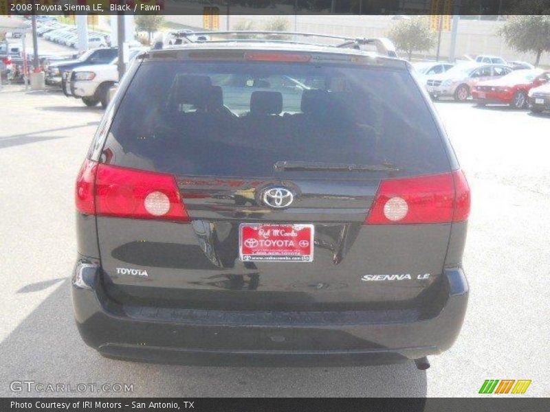 Black / Fawn 2008 Toyota Sienna LE
