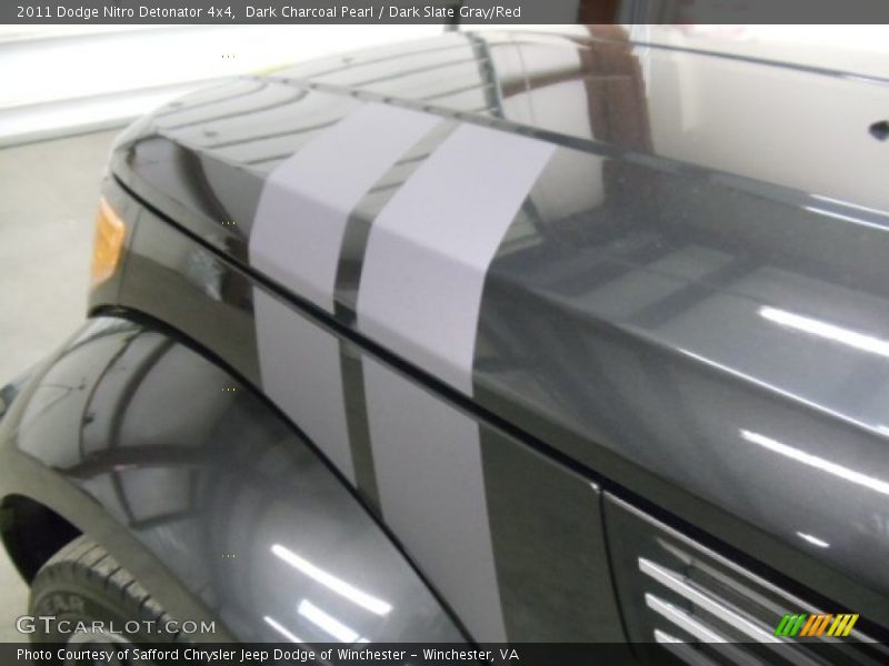 Dark Charcoal Pearl / Dark Slate Gray/Red 2011 Dodge Nitro Detonator 4x4