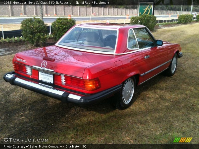 Signal Red / Parchment 1988 Mercedes-Benz SL Class 560 SL Roadster