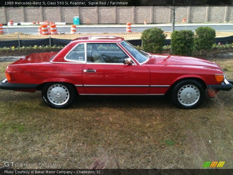 Signal Red / Parchment 1988 Mercedes-Benz SL Class 560 SL Roadster