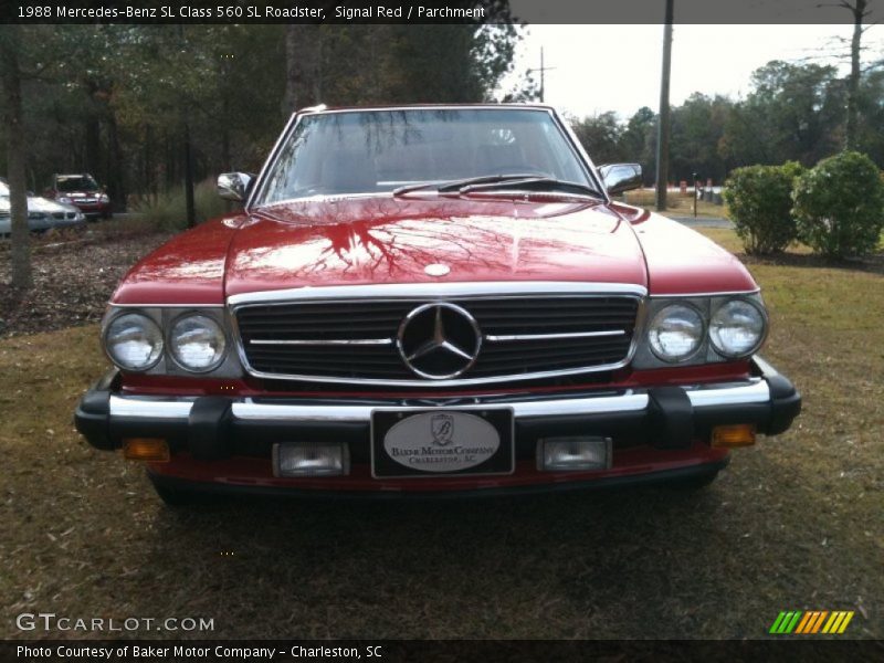 Signal Red / Parchment 1988 Mercedes-Benz SL Class 560 SL Roadster