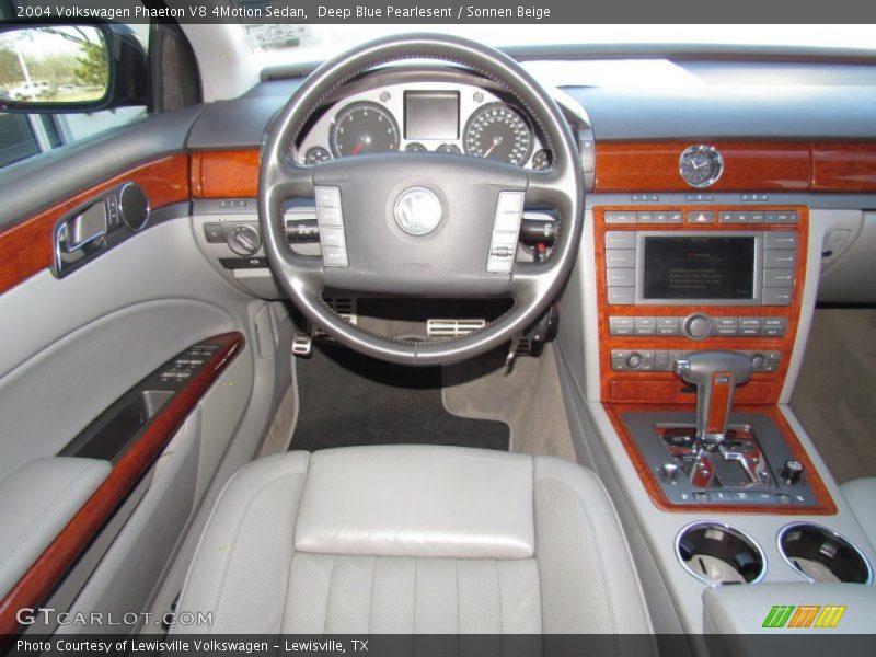 Controls of 2004 Phaeton V8 4Motion Sedan