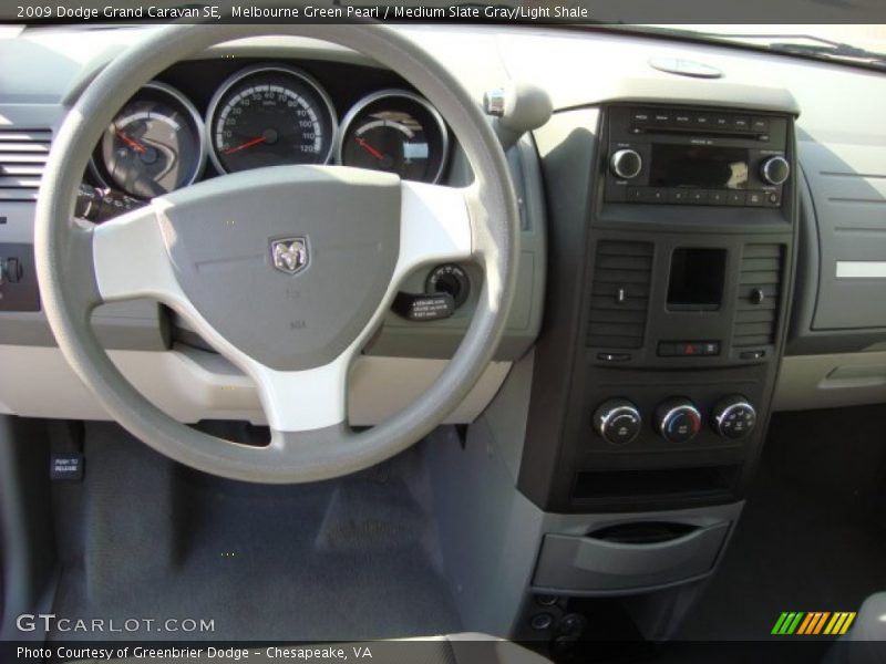 Dashboard of 2009 Grand Caravan SE