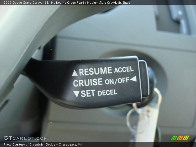 Melbourne Green Pearl / Medium Slate Gray/Light Shale 2009 Dodge Grand Caravan SE