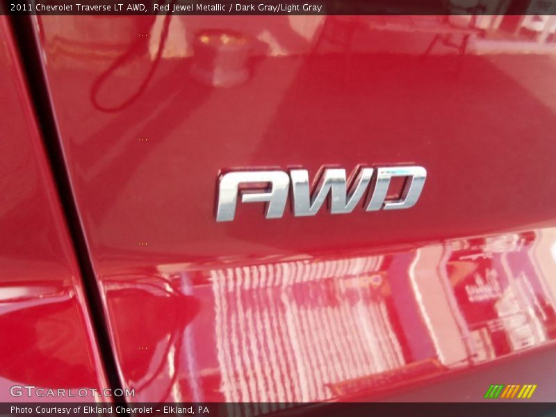  2011 Traverse LT AWD Logo
