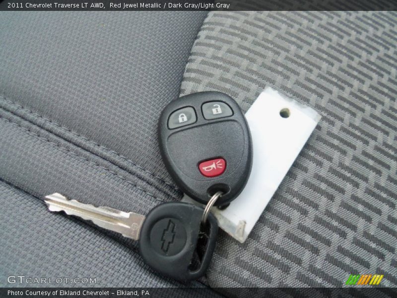Keys of 2011 Traverse LT AWD