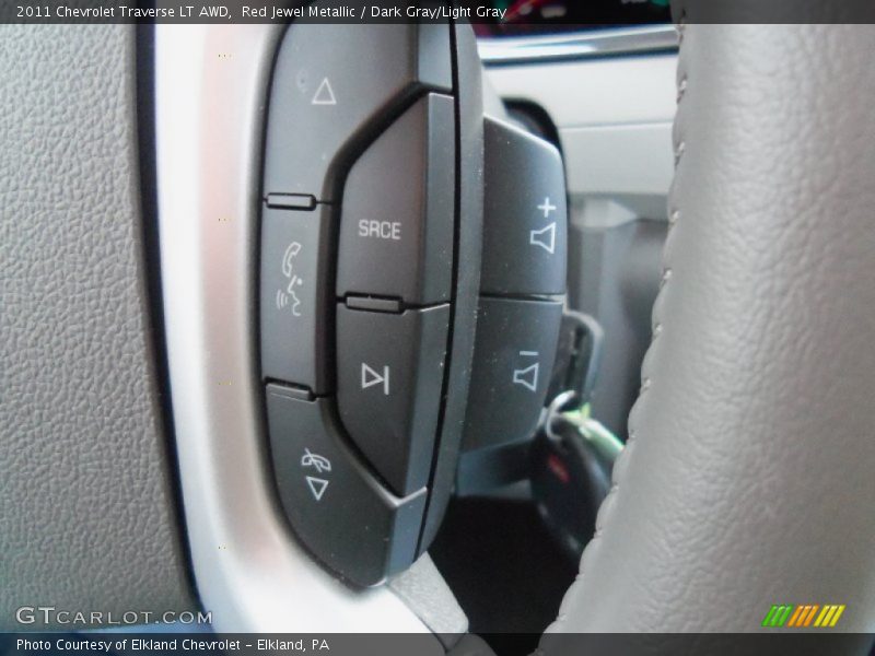 Controls of 2011 Traverse LT AWD