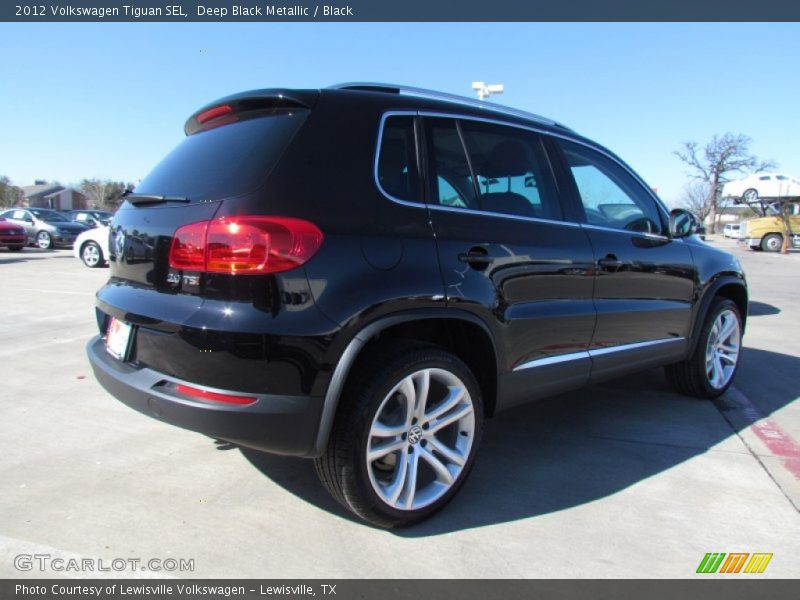 Deep Black Metallic / Black 2012 Volkswagen Tiguan SEL