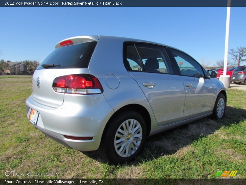 Reflex Silver Metallic / Titan Black 2012 Volkswagen Golf 4 Door