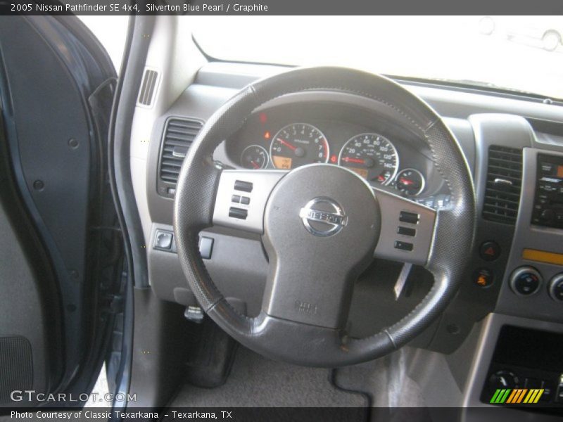 Silverton Blue Pearl / Graphite 2005 Nissan Pathfinder SE 4x4