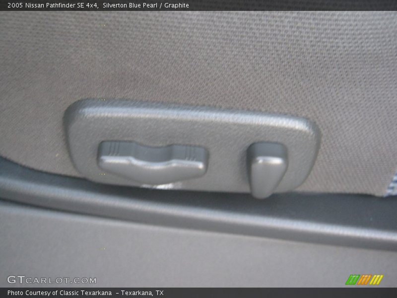 Silverton Blue Pearl / Graphite 2005 Nissan Pathfinder SE 4x4