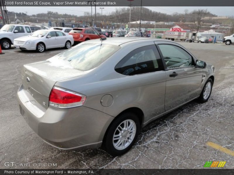 Vapor Silver Metallic / Charcoal Black 2008 Ford Focus SE Coupe