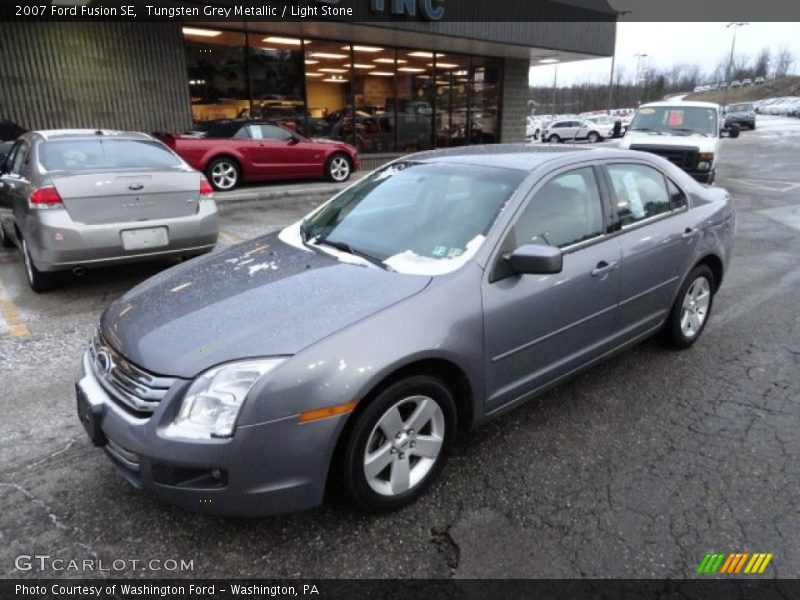 Tungsten Grey Metallic / Light Stone 2007 Ford Fusion SE