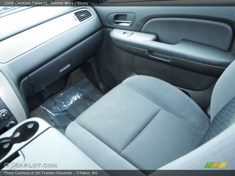 Summit White / Ebony 2009 Chevrolet Tahoe LS