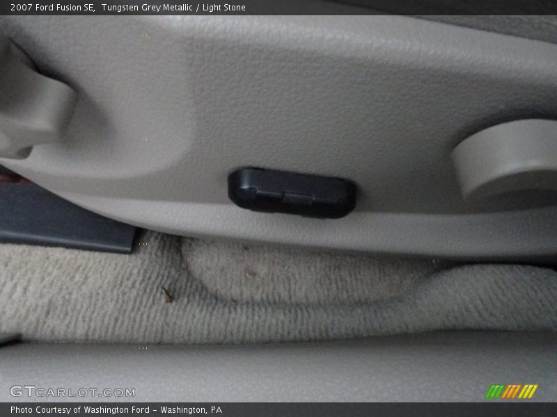 Tungsten Grey Metallic / Light Stone 2007 Ford Fusion SE