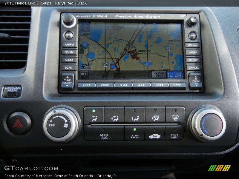 Controls of 2011 Civic Si Coupe