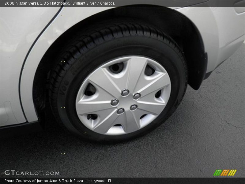 Brilliant Silver / Charcoal 2008 Nissan Versa 1.8 S Hatchback