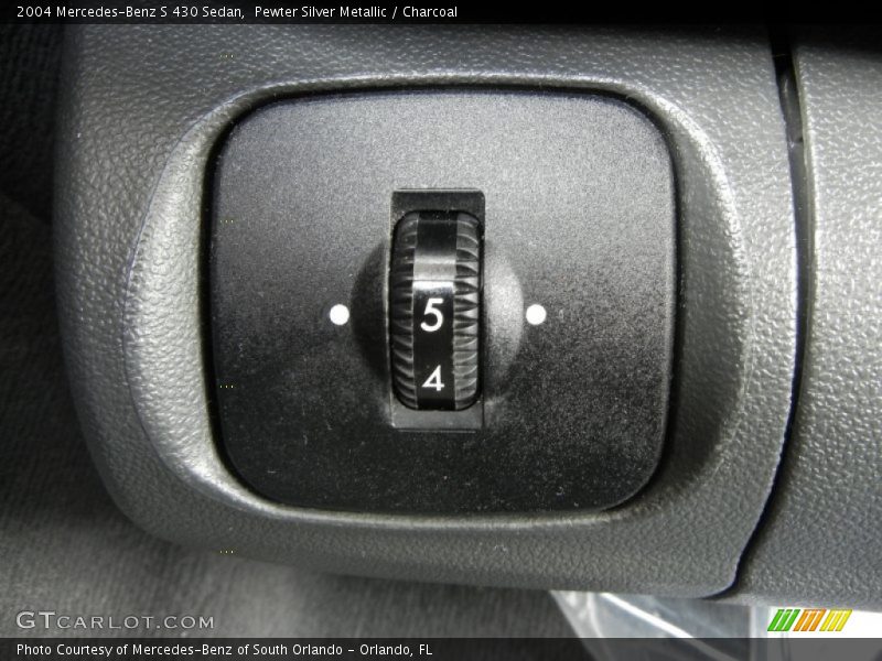 Controls of 2004 S 430 Sedan