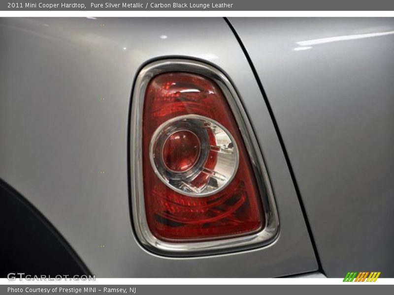 Pure Silver Metallic / Carbon Black Lounge Leather 2011 Mini Cooper Hardtop