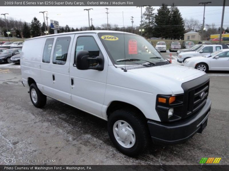 Oxford White / Medium Flint 2009 Ford E Series Van E250 Super Duty Cargo