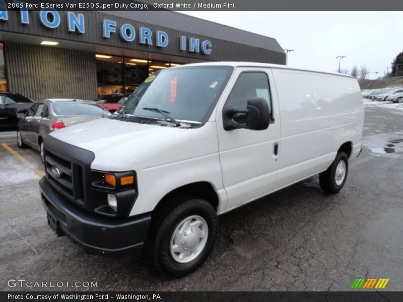 Oxford White / Medium Flint 2009 Ford E Series Van E250 Super Duty Cargo