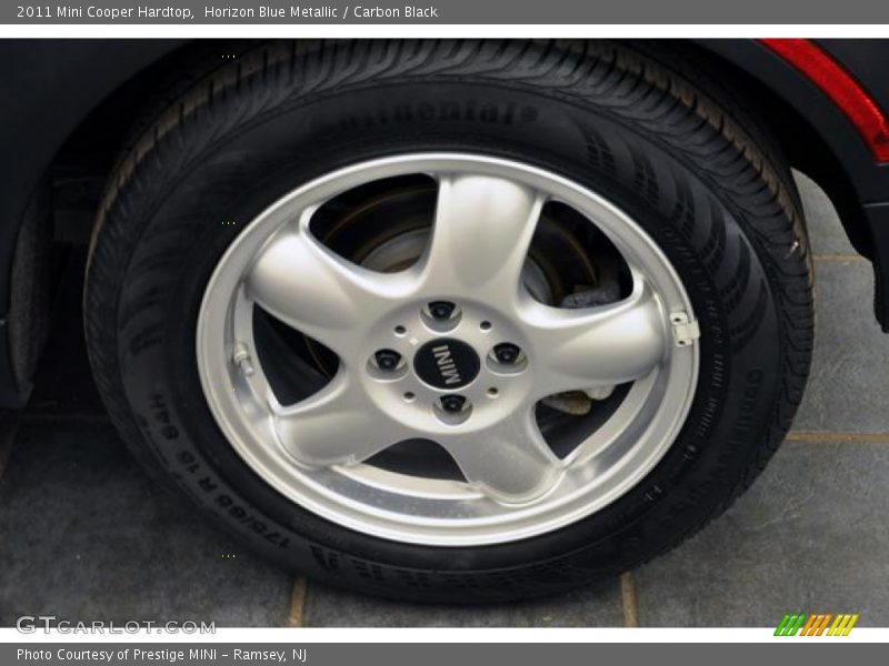 Horizon Blue Metallic / Carbon Black 2011 Mini Cooper Hardtop