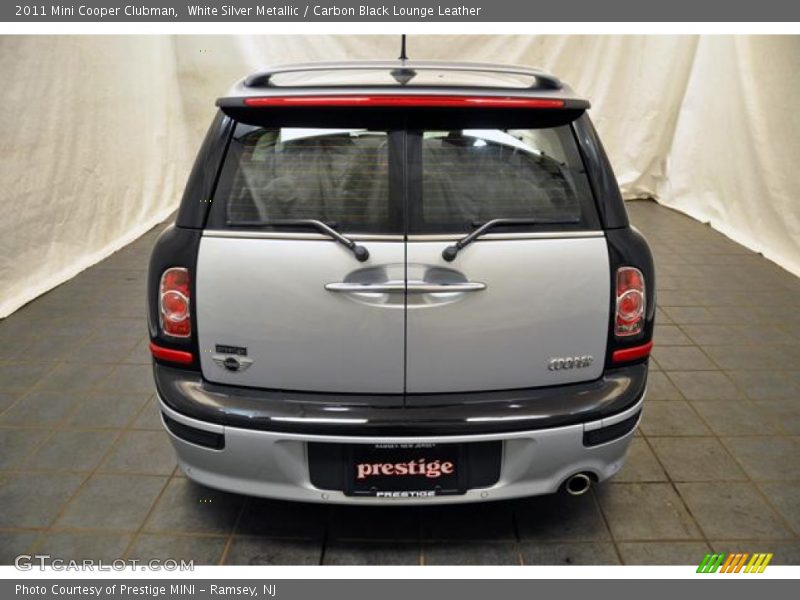 White Silver Metallic / Carbon Black Lounge Leather 2011 Mini Cooper Clubman
