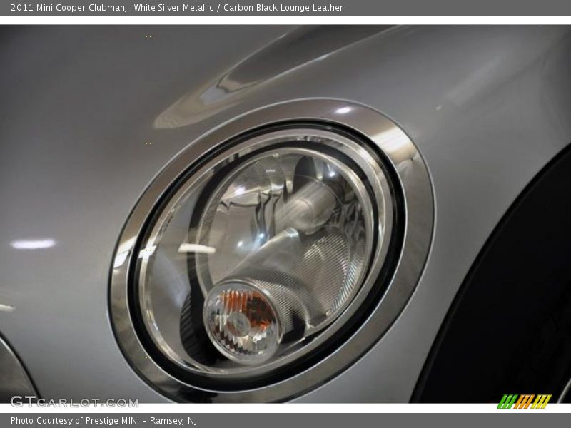 White Silver Metallic / Carbon Black Lounge Leather 2011 Mini Cooper Clubman