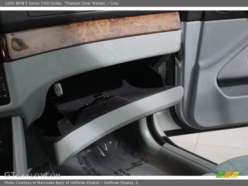 Titanium Silver Metallic / Grey 1999 BMW 5 Series 540i Sedan