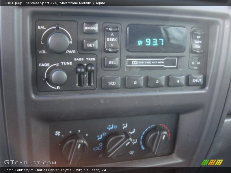 Audio System of 2001 Cherokee Sport 4x4