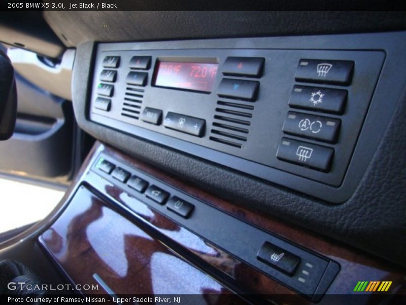 Jet Black / Black 2005 BMW X5 3.0i