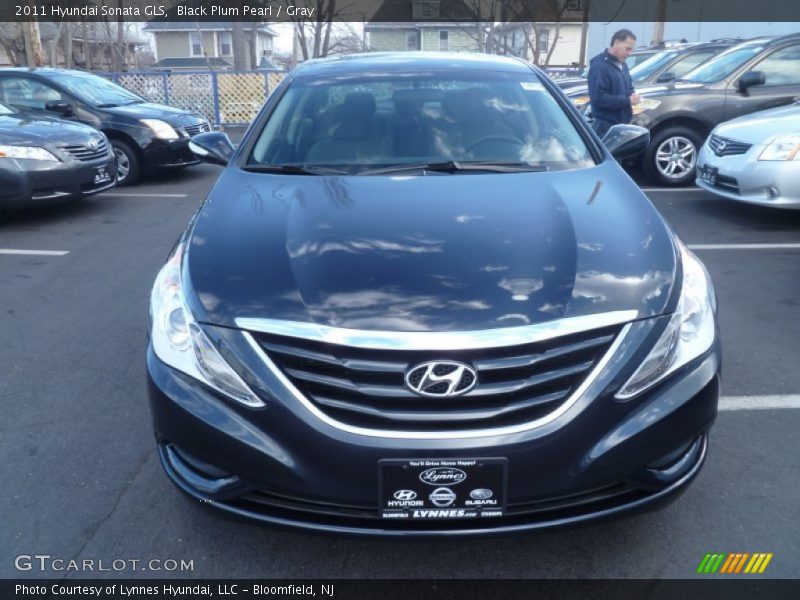 Black Plum Pearl / Gray 2011 Hyundai Sonata GLS