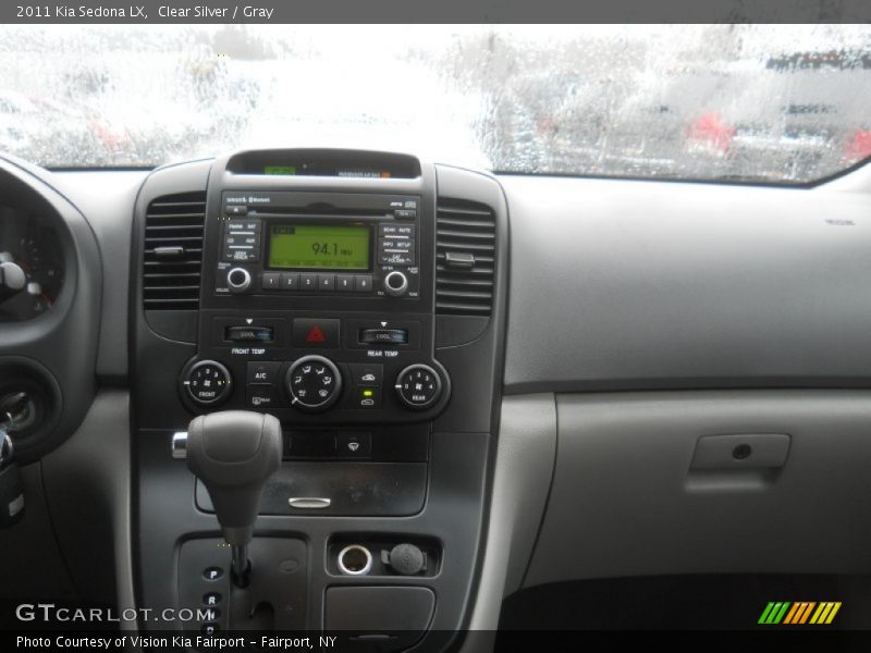 Clear Silver / Gray 2011 Kia Sedona LX