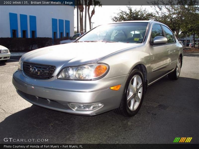 Brilliant Silver Metallic / Beige 2002 Infiniti I 35