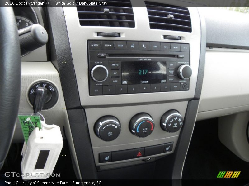 White Gold / Dark Slate Gray 2010 Dodge Avenger R/T