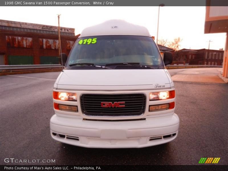 White / Gray 1998 GMC Savana Van 1500 Passenger Conversion