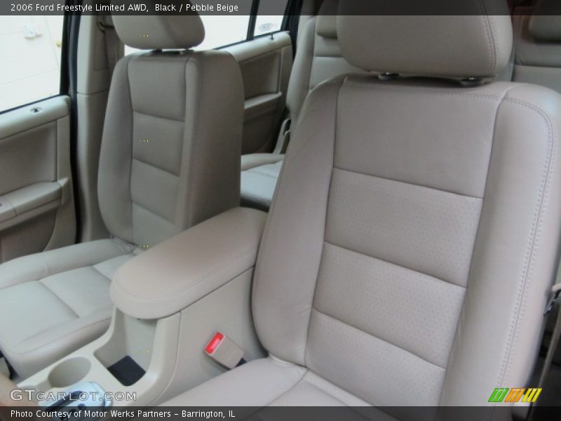 Black / Pebble Beige 2006 Ford Freestyle Limited AWD