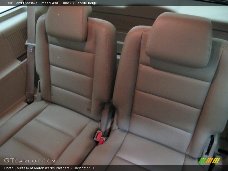 Black / Pebble Beige 2006 Ford Freestyle Limited AWD