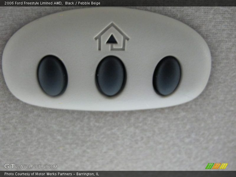 Black / Pebble Beige 2006 Ford Freestyle Limited AWD