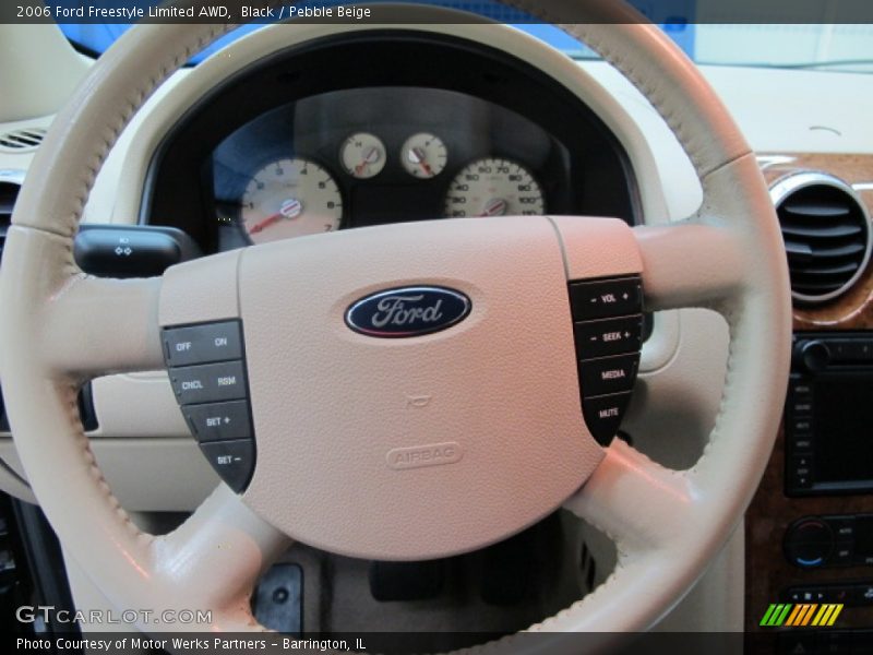 2006 Freestyle Limited AWD Steering Wheel