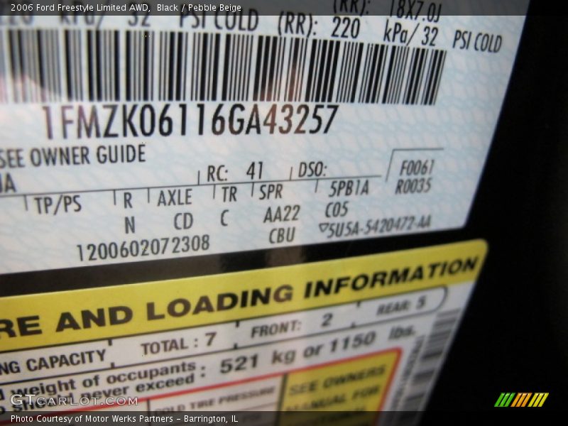 Black / Pebble Beige 2006 Ford Freestyle Limited AWD