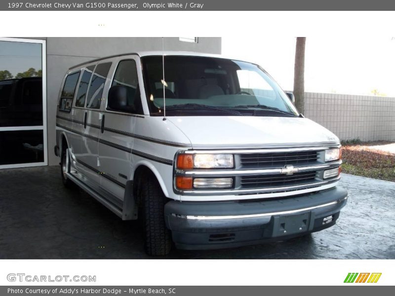 Olympic White / Gray 1997 Chevrolet Chevy Van G1500 Passenger