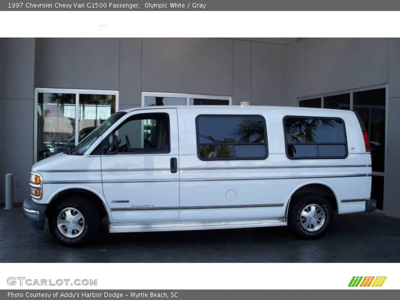 Olympic White / Gray 1997 Chevrolet Chevy Van G1500 Passenger