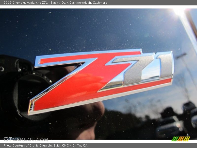  2012 Avalanche Z71 Logo