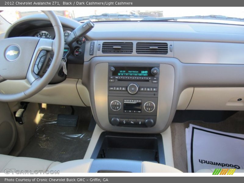 Black / Dark Cashmere/Light Cashmere 2012 Chevrolet Avalanche Z71