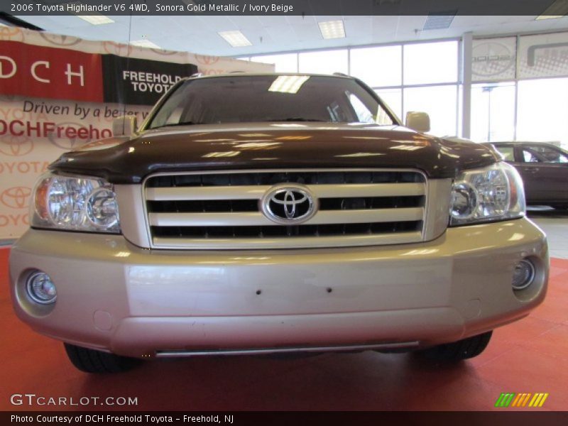 Sonora Gold Metallic / Ivory Beige 2006 Toyota Highlander V6 4WD